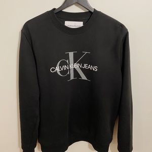 Men’s Calvin Klein black crew neck